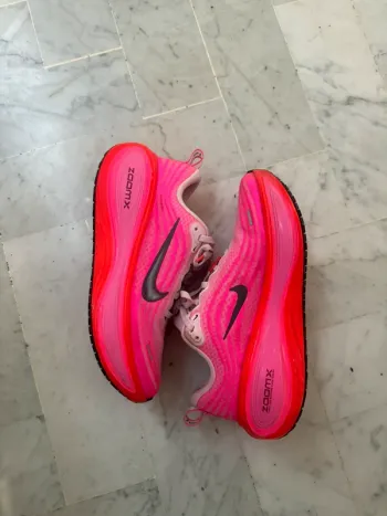 Nike Vomero Plus bike d'occasion — image 3 sur 5