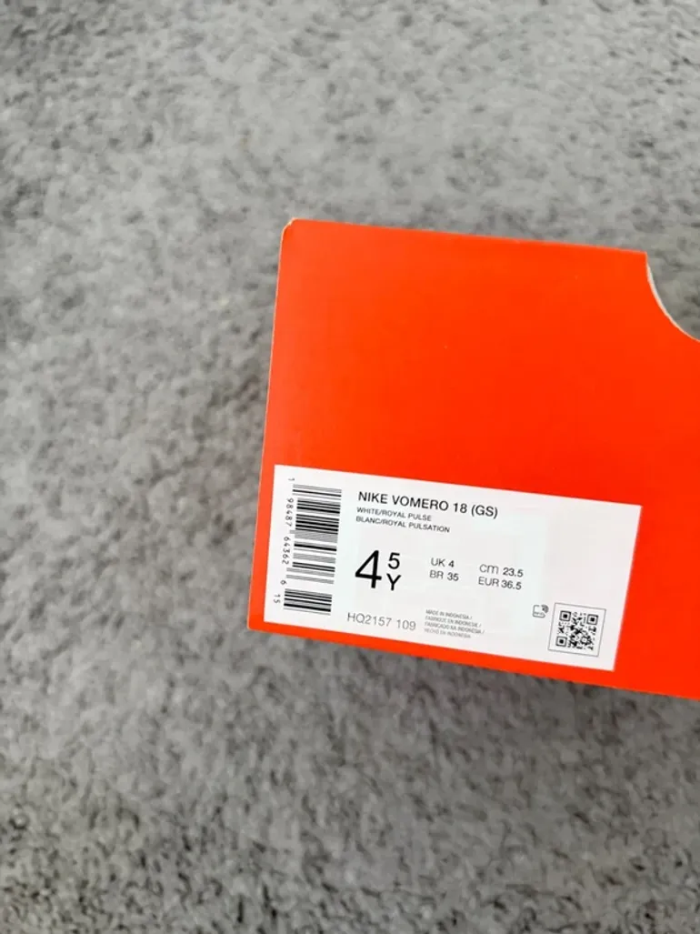 Used Nike Vomero 18 GS bike — image 8 of 8