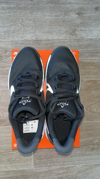 Used Nike Star Runner 4 NN (GS) bike