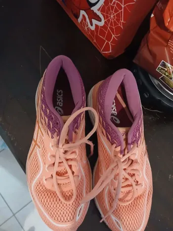 Gebrauchtes Asics Running Shoes bike — Bild 2 von 3