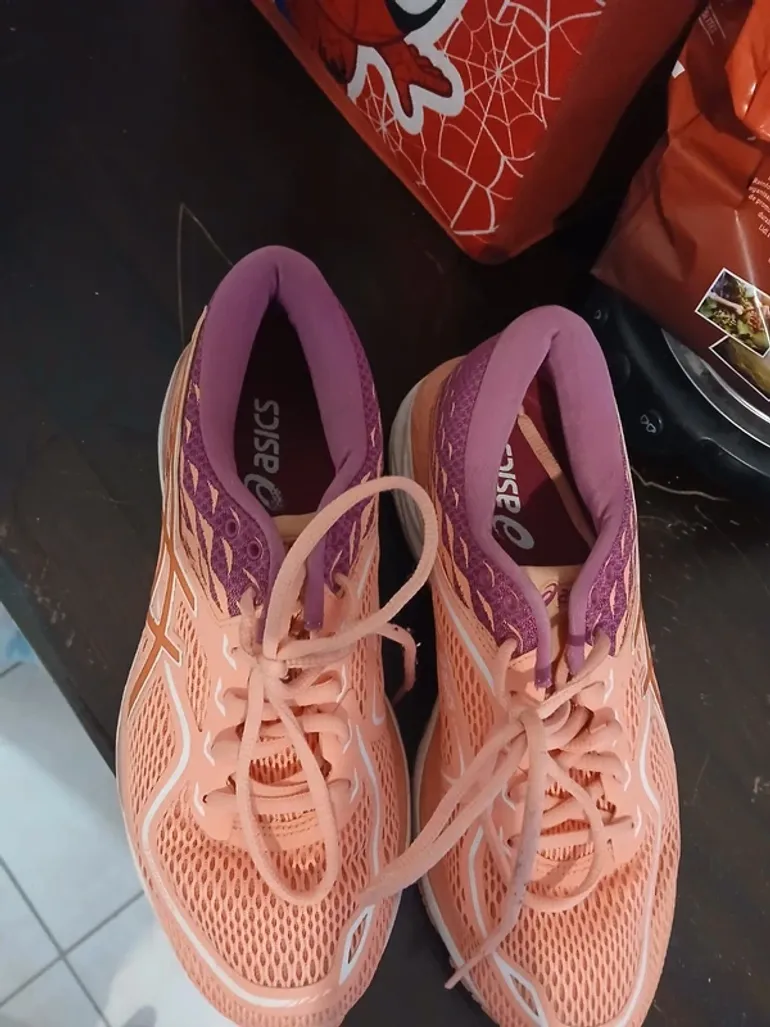 Gebrauchtes Asics Running Shoes bike — Bild 2 von 3