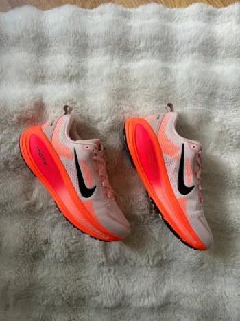 Gebrauchtes Nike Vomero 18 bike — Bild 2 von 7