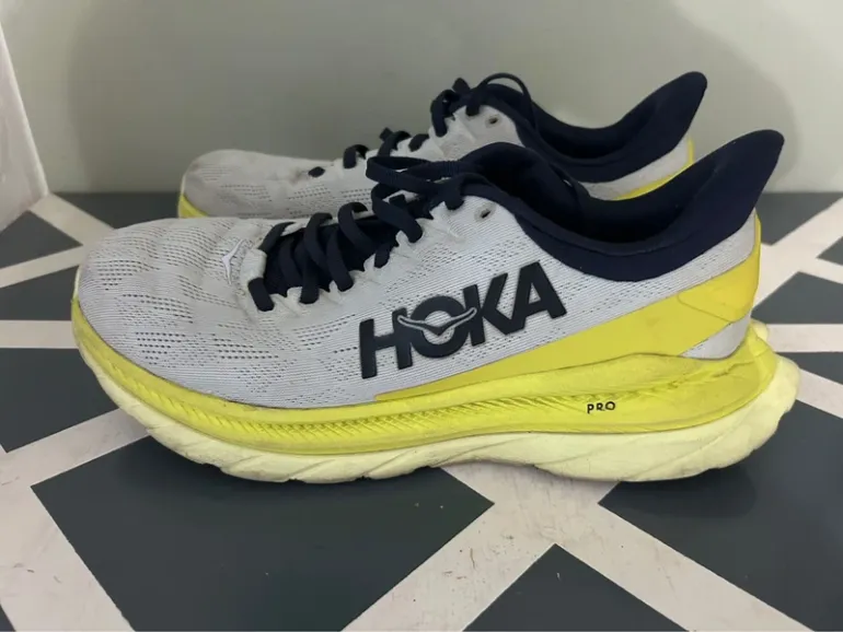 Gebrauchtes Hoka Running Shoes bike — Bild 2 von 4