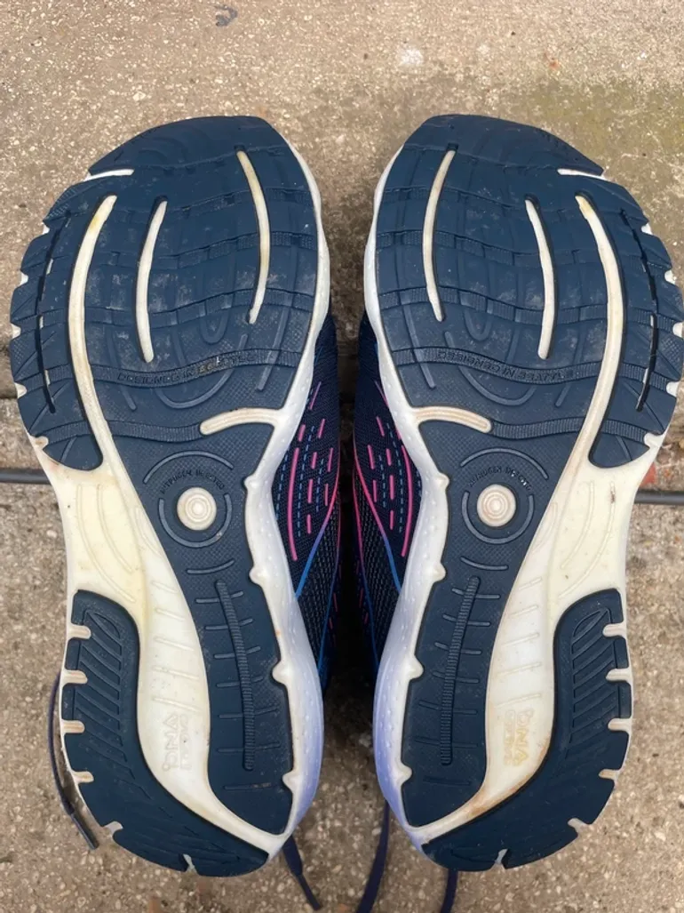 Used Brooks Glycerin 20 bike — image 5 of 8