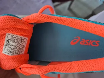 Gebrauchtes Asics Schuhe 39, 5 bike — Bild 4 von 4