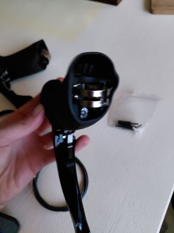 Shimano 105 Shifter bike usato — immagine 3 di 3