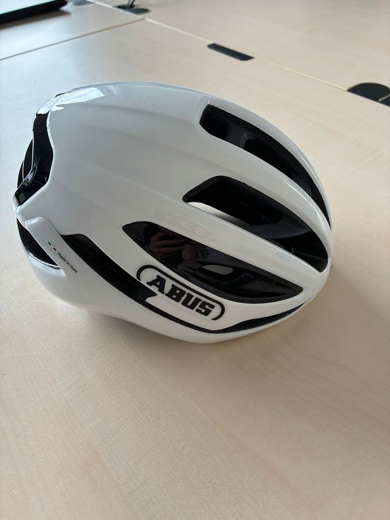 Tweedehands ABUS Taipan bike — afbeelding 2 van 4