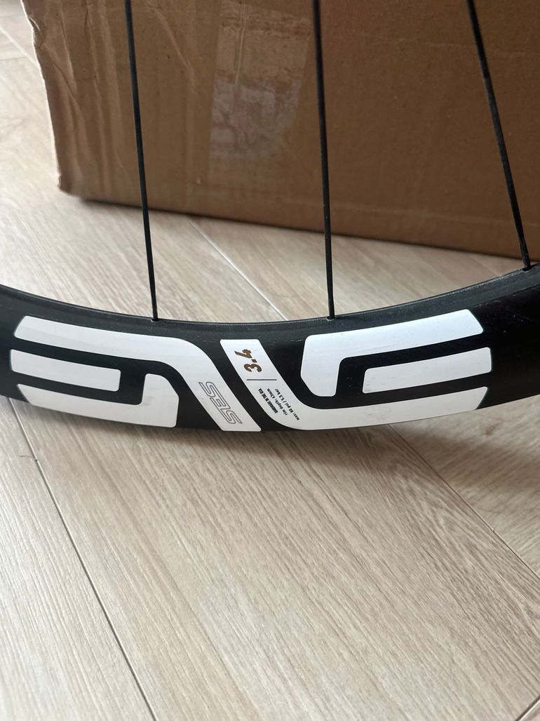 Brugt Enve SES 3.4 Innerdrive Wheelset 2025 bike — billede 5 af 7