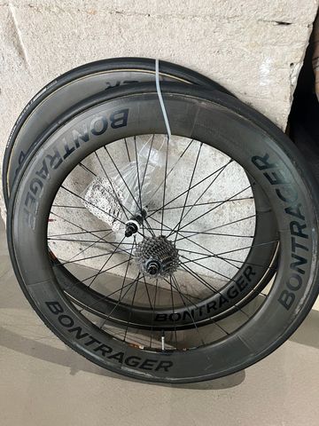Bontrager Aeolus 5 Wheels bike d'occasion — image 2 sur 3