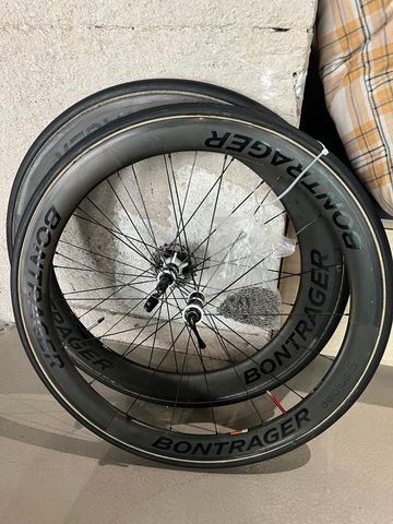 Bontrager Aeolus 5 Wheels bike d'occasion — image 3 sur 3