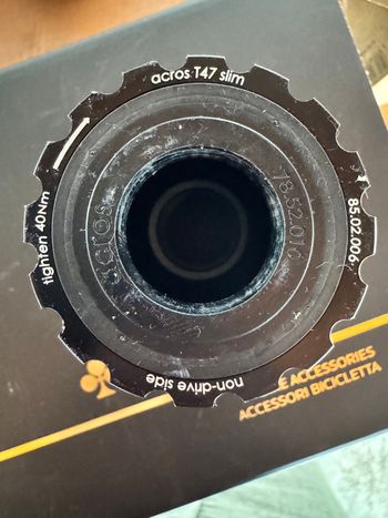 Brugt Acros T47 Slim Bottom Bracket 2025 bike — billede 3 af 3