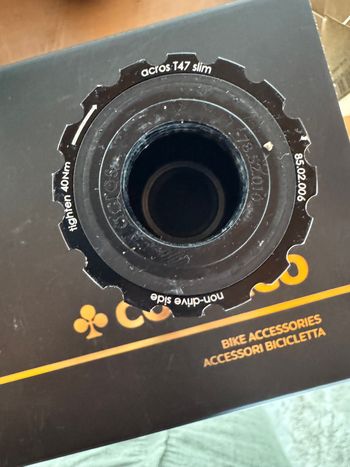 Brugt Acros T47 Slim Bottom Bracket 2025 bike — billede 2 af 3