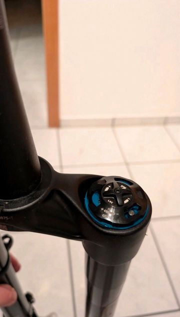 Tweedehands Fox Podium Grip X2 2026 bike — afbeelding 7 van 10