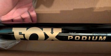 Tweedehands Fox Podium Grip X2 2026 bike — afbeelding 8 van 10