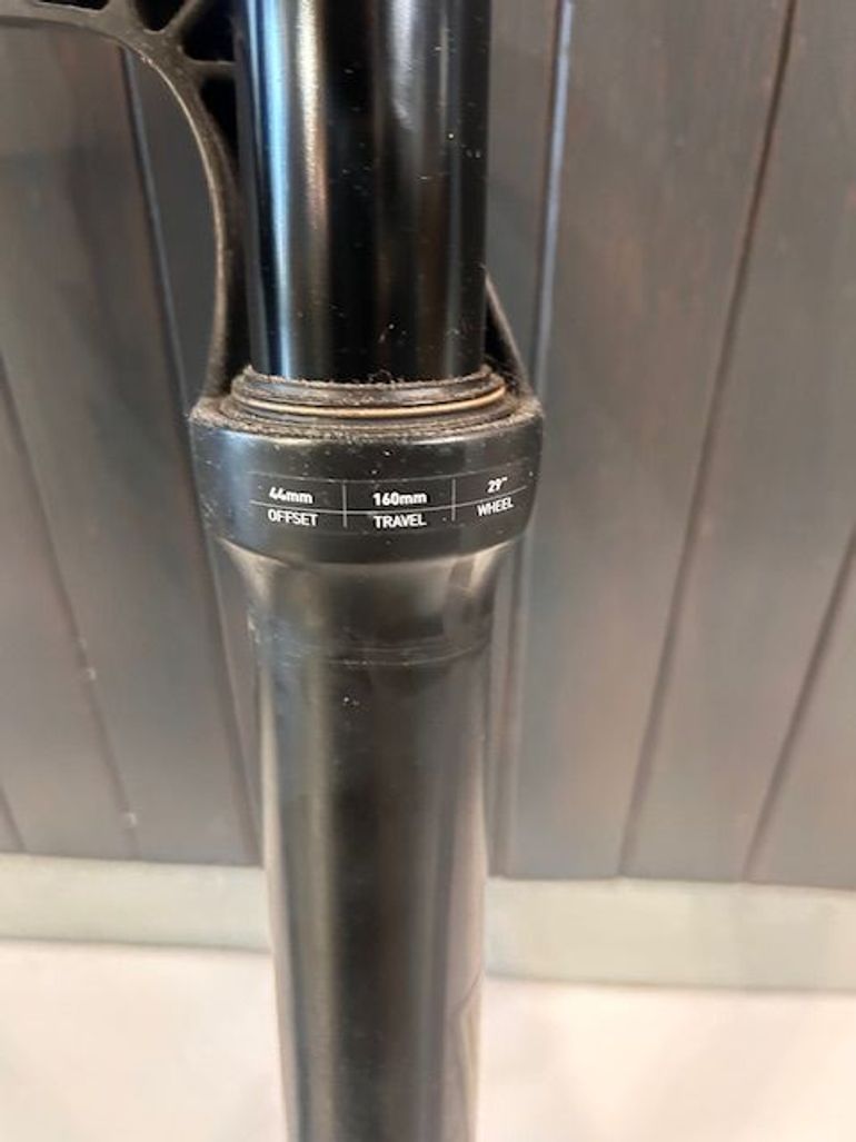 Used Rock Shox 35 2023 bike — image 5 of 6