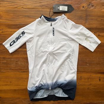 Używany Q36.5 Gregarius Pro Signature Jersey Women M// NEW!! 50% OFF!! 2026 bike