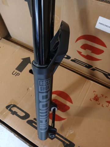 Brugt RockShox Domain R Fork 2025 bike — billede 9 af 9