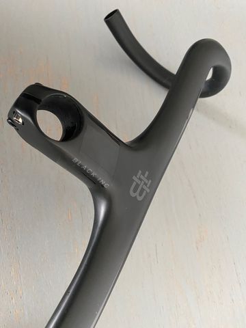 Używany Black Inc Integrated Cockpit bike — zdjęcie 2 z 6