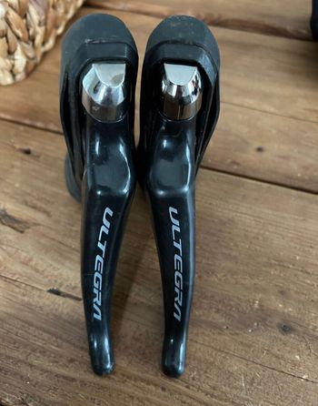 Použité Shimano Ultegra R8020 Shifterset bike