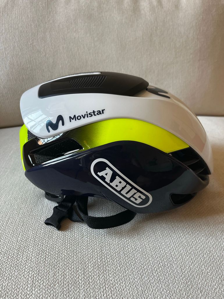 Used ABUS Helmet 2026 bike — image 3 of 4