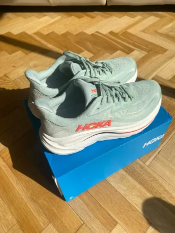 Hoka Clifton 10 bike d'occasion