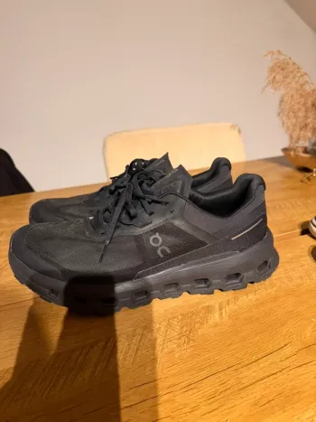 Used On Running ON Schuhe Gr.44 bike — image 2 of 4