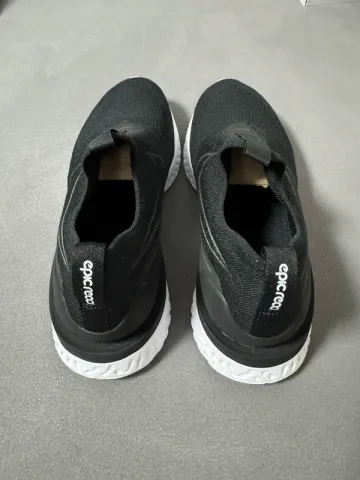 Tweedehands Nike Epic React Flyknit bike — afbeelding 3 van 5