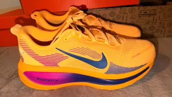 Tweedehands Nike Vomero 18 bike — afbeelding 2 van 5