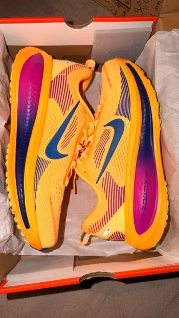 Tweedehands Nike Vomero 18 bike — afbeelding 4 van 5