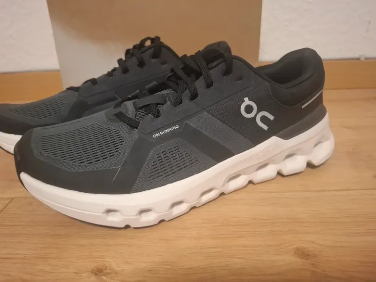 Brugt On Running Cloudrunner bike — billede 3 af 3