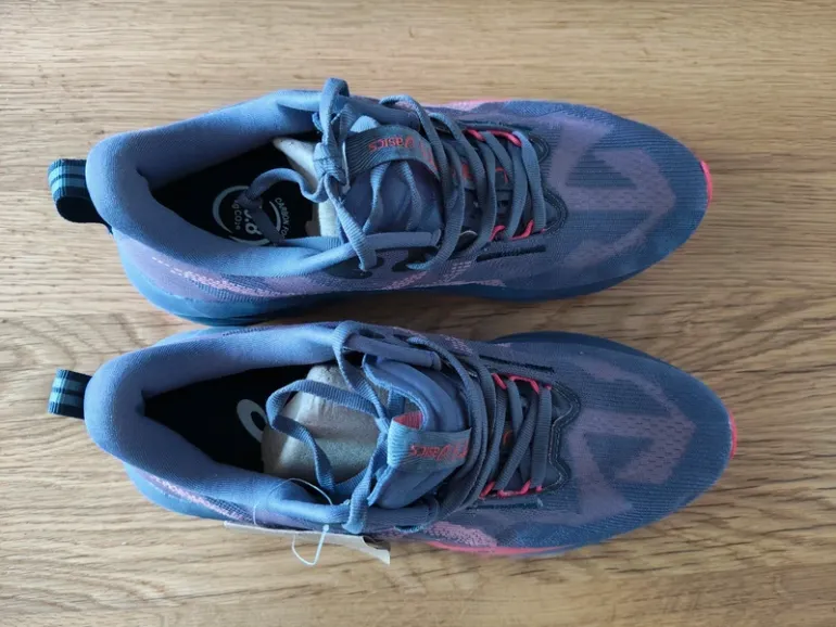 Gebrauchtes Asics Novablast 5 bike — Bild 4 von 12