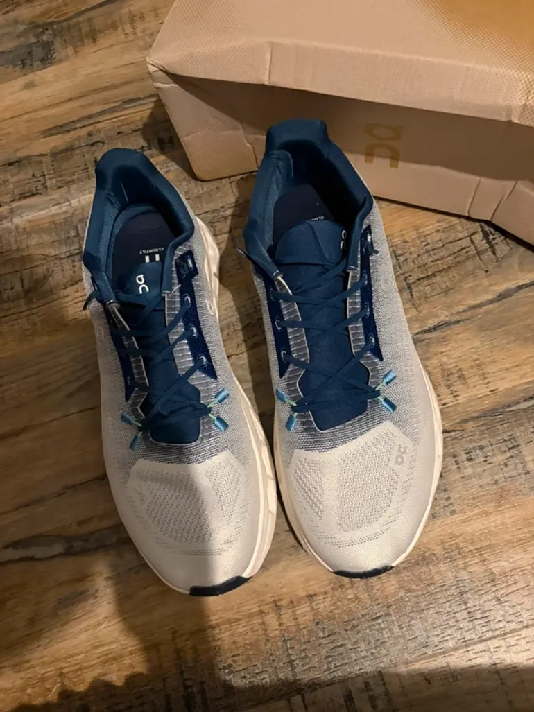 Used On Running Cloud bike — image 4 of 6