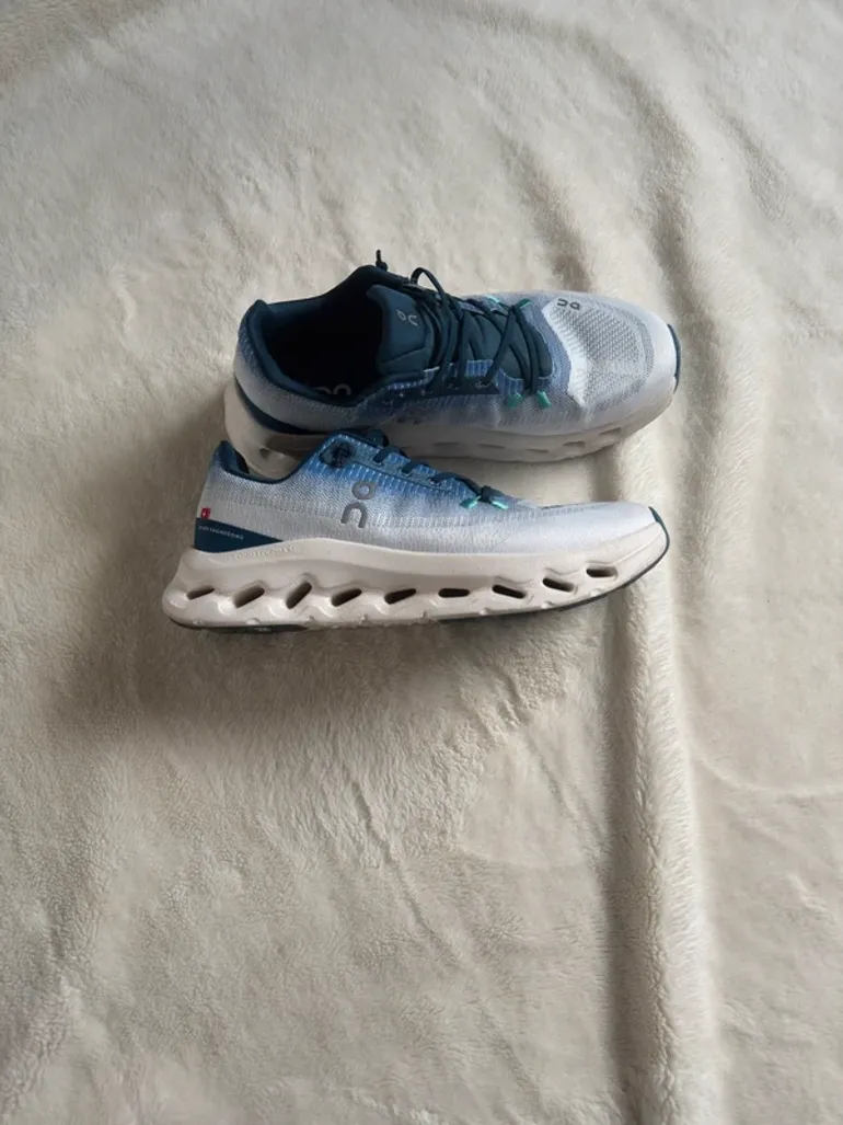 Gebrauchtes On Running Shoes bike — Bild 6 von 15
