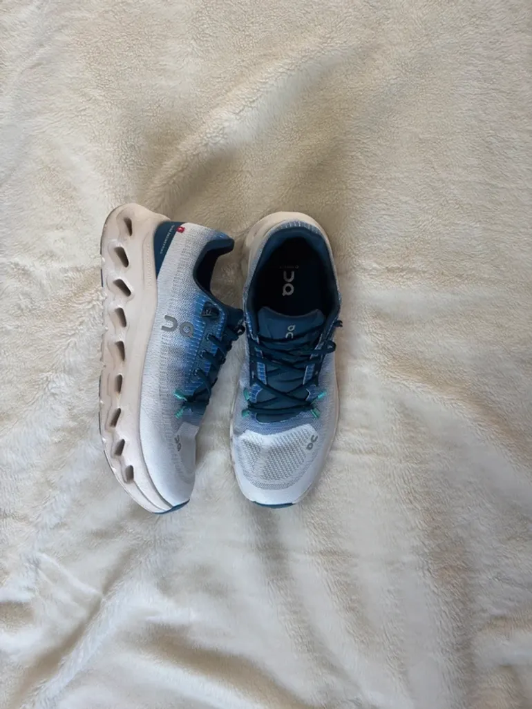 Gebrauchtes On Running Shoes bike — Bild 11 von 15