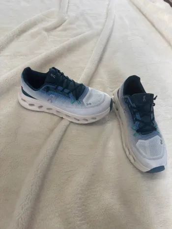 Gebrauchtes On Running Shoes bike — Bild 2 von 15