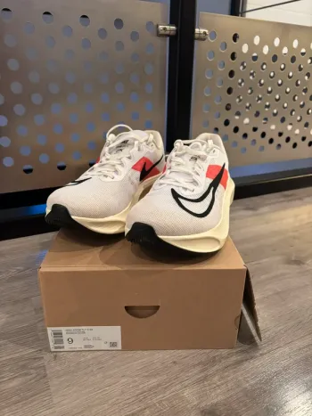 Nike Zoom Fly 5 Ekiden bike usato — immagine 2 di 9