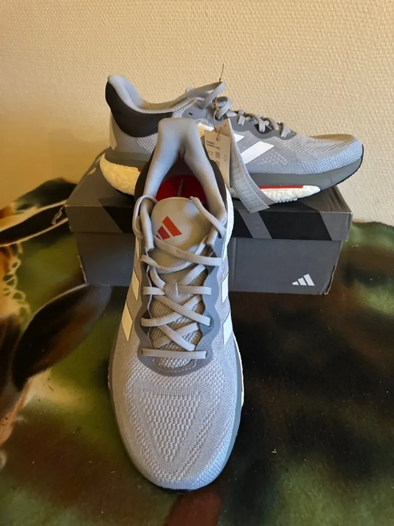 Used Adidas solarglide bike — image 3 of 7
