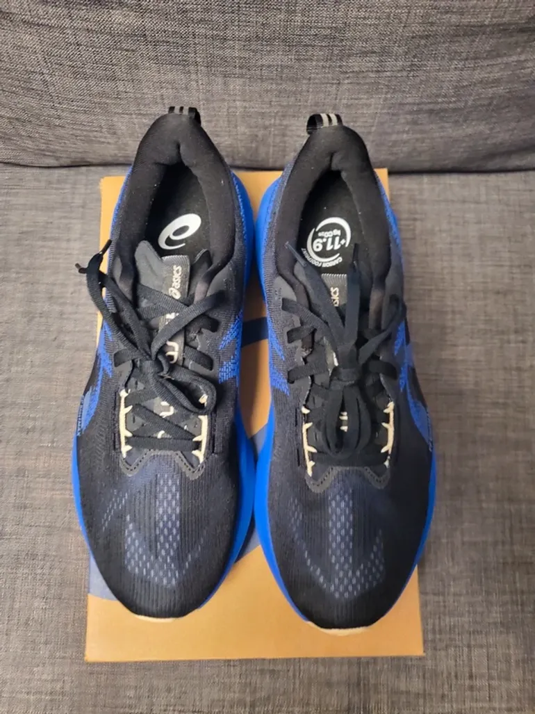 Brugt Asics Novablast 5 bike — billede 9 af 12