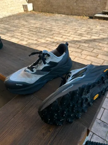 Brugt New Balance Hierro v9 bike — billede 5 af 6
