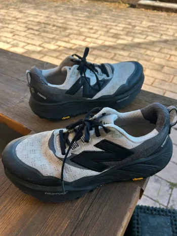 Brugt New Balance Hierro v9 bike — billede 2 af 6