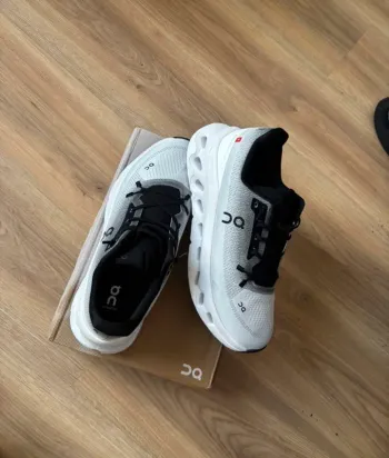 Used On Running Cloud bike — image 2 of 3