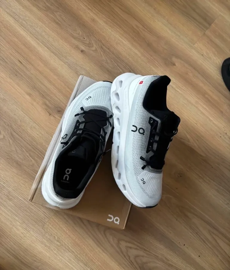 Used On Running Cloud bike — image 2 of 3