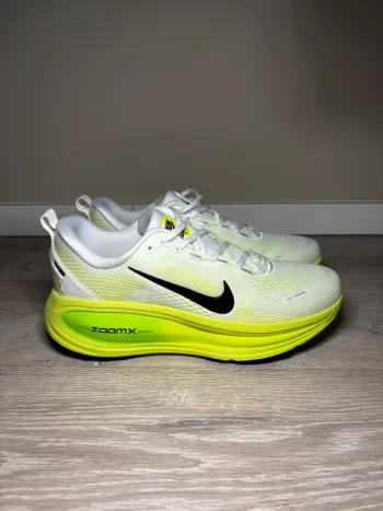 Gebrauchtes Lauf Nike Vomero 18 bike
