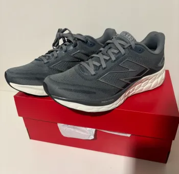 Used New Balance Fresh Foam 680 v8 bike