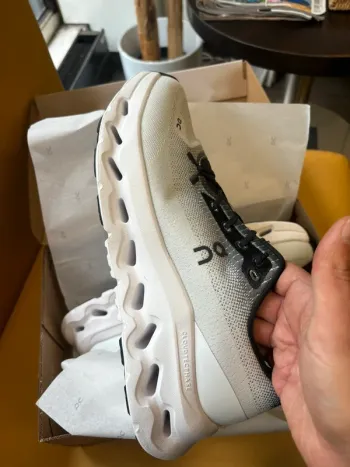 Brugt On Running Shoes bike — billede 3 af 4