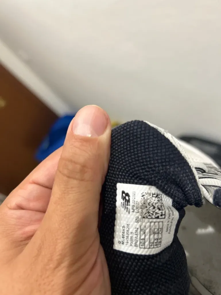Tweedehands New Balance 860 v2 bike — afbeelding 6 van 6