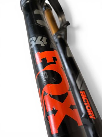 Brugt Fox 34 Factory GripX2 2025 bike — billede 7 af 9