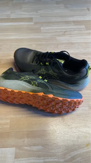 Tweedehands Asics Gel Kanaku 6 bike
