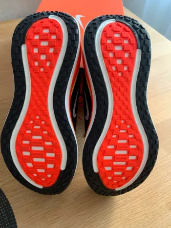 Brugt Nike Vomero Plus bike — billede 4 af 6