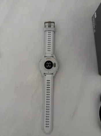 Gebrauchtes Garmin Forerunner 165 bike — Bild 2 von 4